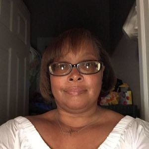 Meet your Posher, Ebony